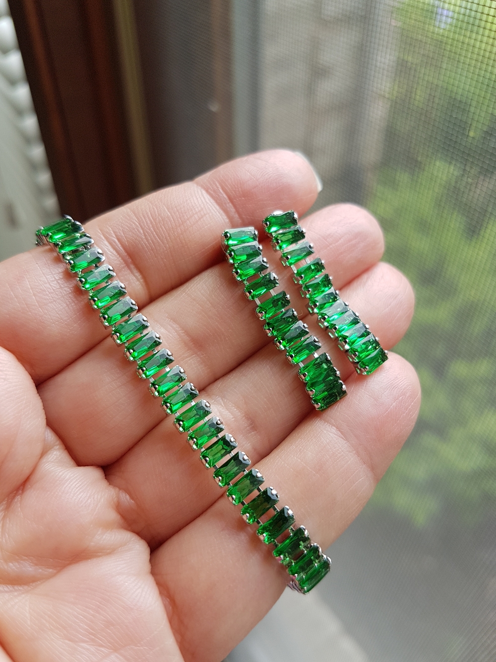 Swarovski Elements Silver Emerald Green Emerald-cut Baguette Tennis Necklace NEW - Picture 11 of 17